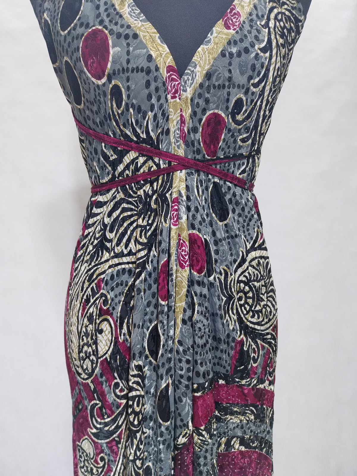 Das lange Magische Kleid Dragon Fruit
