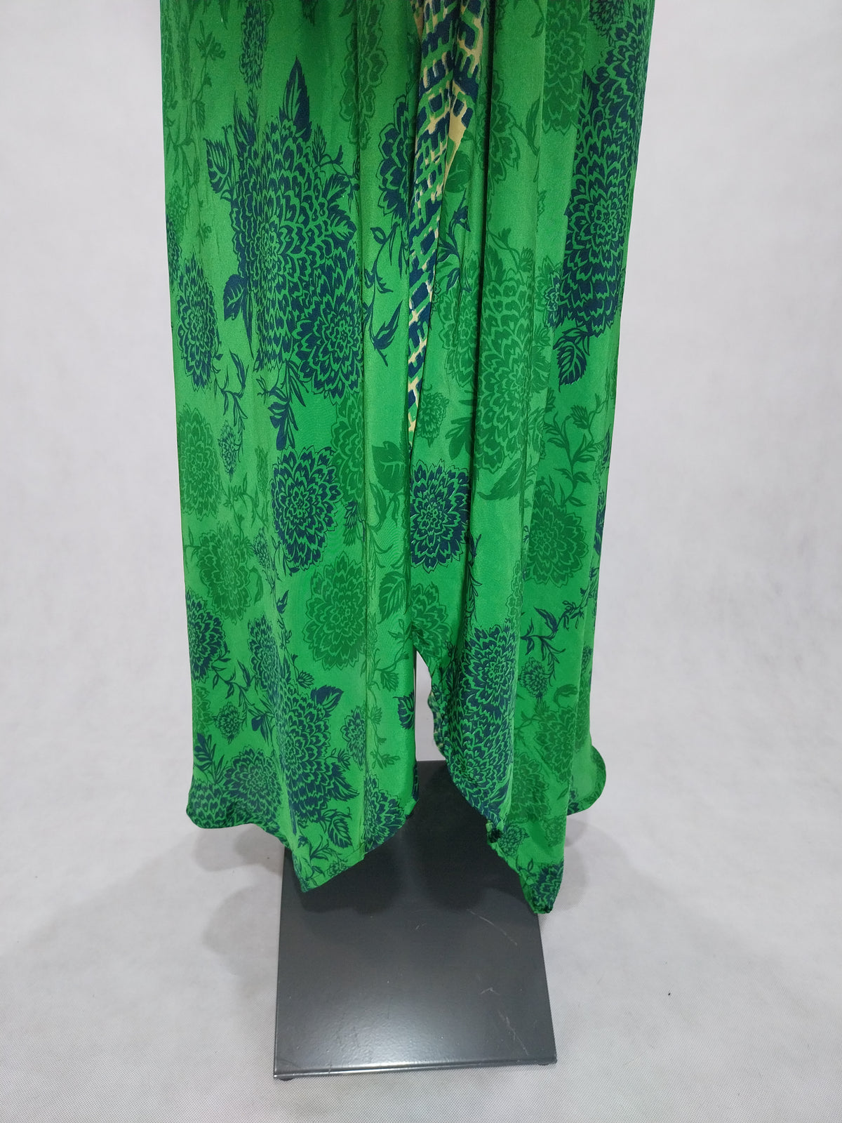 Das lange Magische Kleid Green Roses
