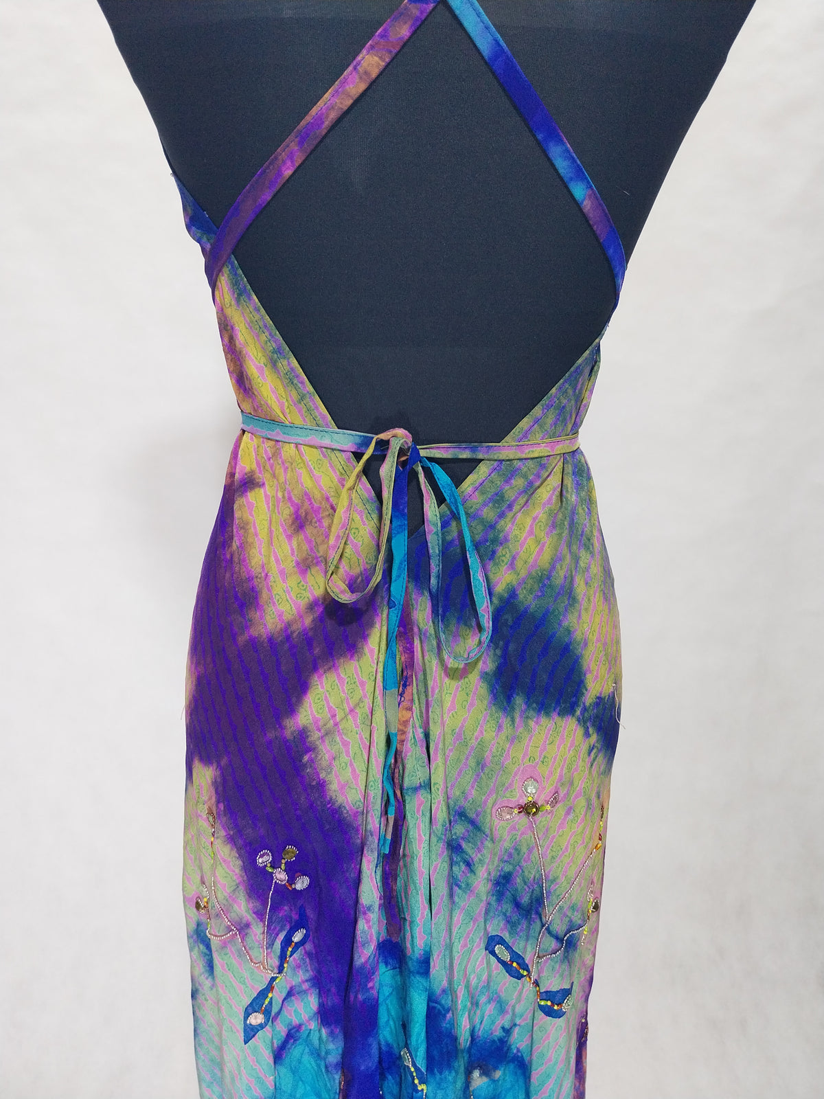 Das lange Magische Kleid Colourful Universe