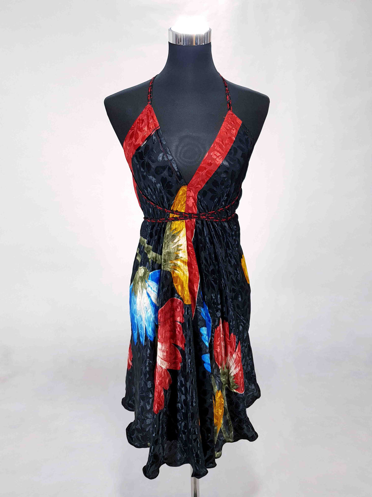Das kurze Magische Kleid Rot-Schwarz