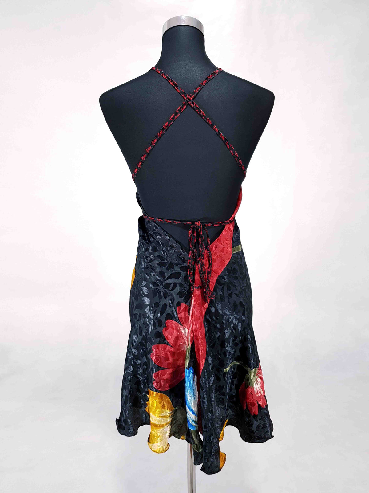Das kurze Magische Kleid Rot-Schwarz