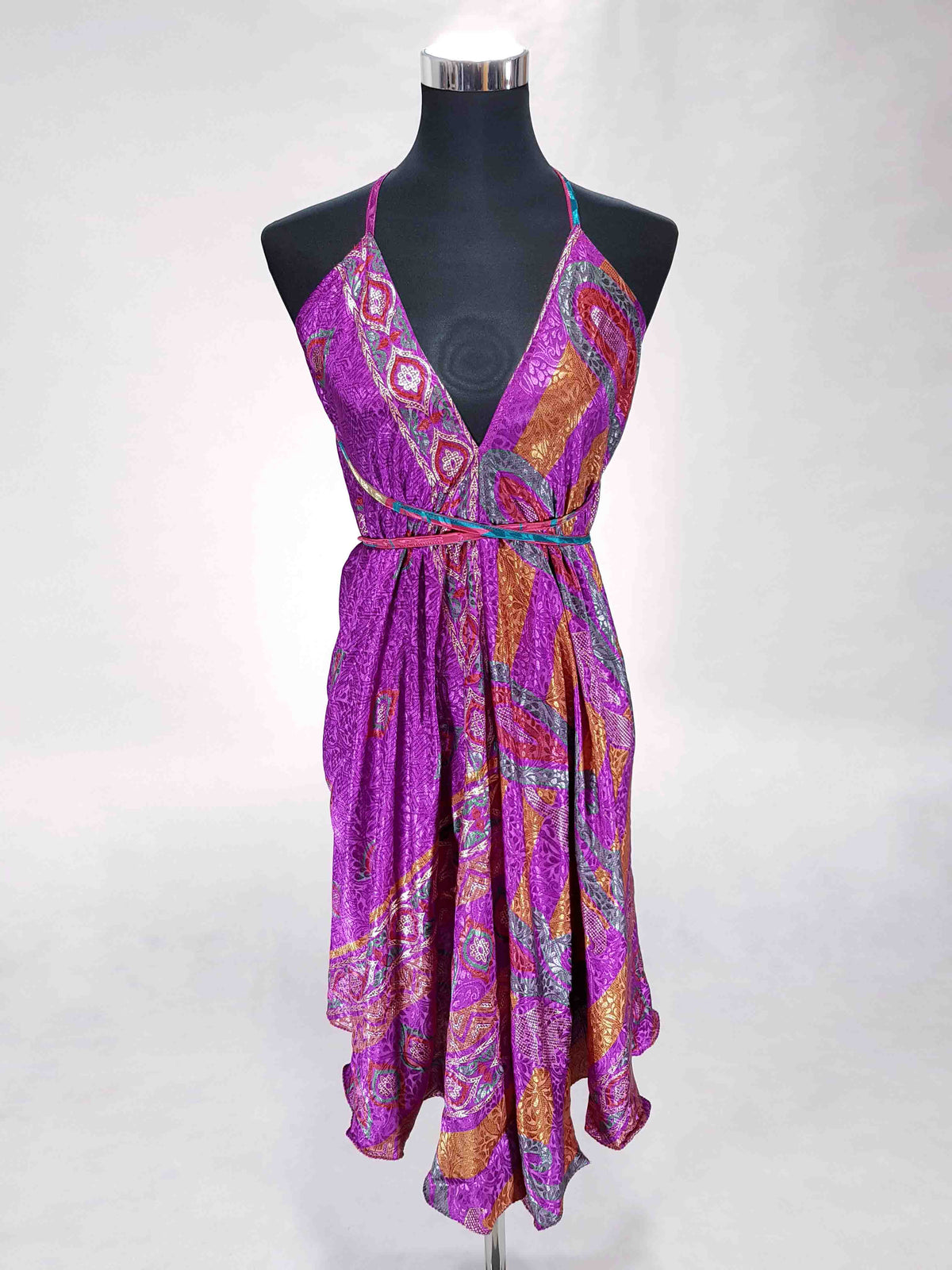 Das kurze Magische Kleid intensives Lila