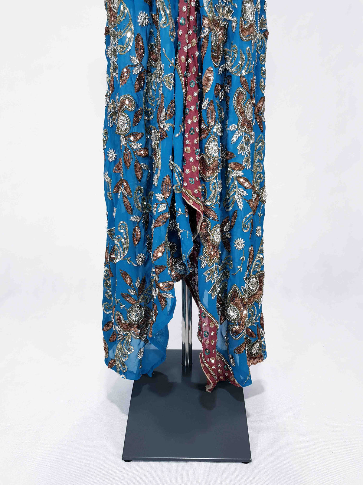 Das lange Magische Kleid leidenschaftliches Blau